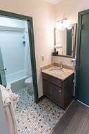 Sugarloaf Inn