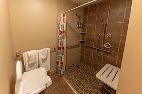 Sugarloaf Inn