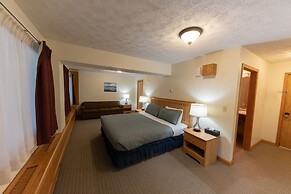 Sugarloaf Inn