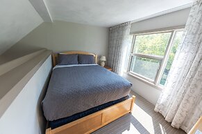 Sugarloaf Inn