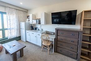 Sugarloaf Inn