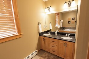 Sugarloaf Inn