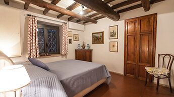 Rental in Rome Arco Ciambella Loft