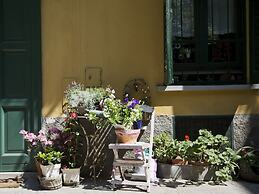 JOIVY Bohèmien District