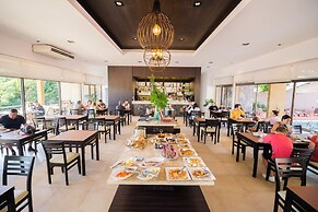 Pirayu Hotel & Resort