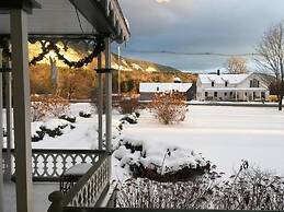 Dream House Country Inn