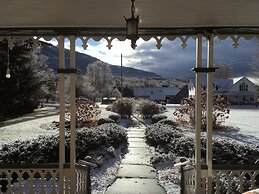 Dream House Country Inn