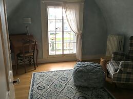 Dream House Country Inn