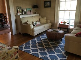 Dream House Country Inn