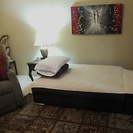 Casita Montana Hotel and Suites