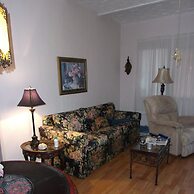 Casita Montana Hotel and Suites