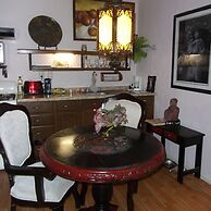 Casita Montana Hotel and Suites