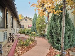 The Crest Motel in Colorful Colorado