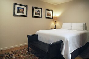 The Crest Motel in Colorful Colorado