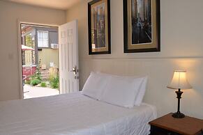 The Crest Motel in Colorful Colorado