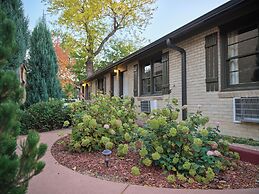 The Crest Motel in Colorful Colorado