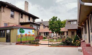 The Crest Motel in Colorful Colorado