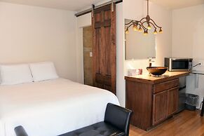 The Crest Motel in Colorful Colorado