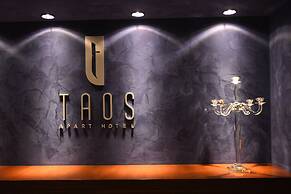 Taos Apart Hotel