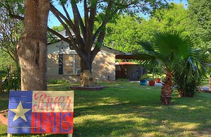 Texas River Haus LD1683