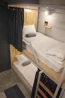 Ekanek Hostel Bangkok - Adults Only