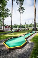 Bromölla Camping & Vandrarhem - Hostel