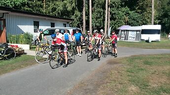 Bromölla Camping & Vandrarhem - Hostel