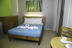 Quoalla Hotel Makati