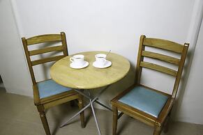 Quoalla Hotel Makati