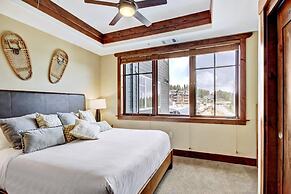 At Base Of Peak 8, Steps From Winter Activities 3 Bedroom Condo by Red