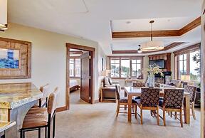 At Base Of Peak 8, Steps From Winter Activities 3 Bedroom Condo by Red