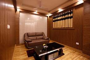 Paradise Ganga - A River Side Hotel