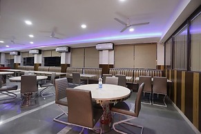 Paradise Ganga - A River Side Hotel