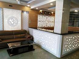 Paradise Ganga - A River Side Hotel