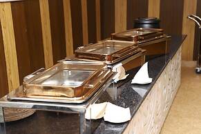 Paradise Ganga - A River Side Hotel