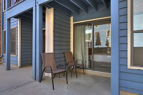 1br Cozy Winter Hideway- Walk To Apres, Shops, Fun- Sleeps 6 1 Bedroom