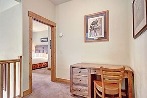 Cosmopolitan Decor + Spacious 3br In Downtown Breck Sleeps 8 3 Bedroom