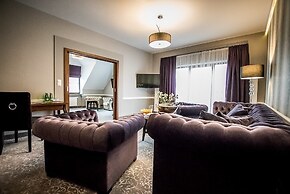 Hotel Poledno