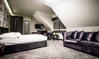 Hotel Poledno