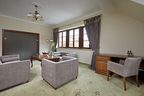 Hotel Poledno