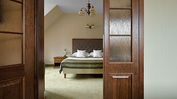 Hotel Poledno