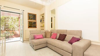 Rental in Rome Augustus Terrace Deluxe