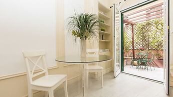 Rental in Rome Augustus Terrace Deluxe