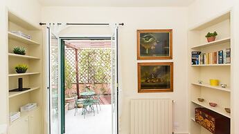 Rental in Rome Augustus Terrace Deluxe