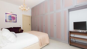 Rental in Rome Augustus Terrace Deluxe