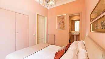 Rental in Rome Augustus Terrace Deluxe