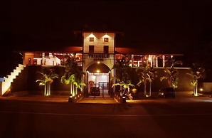 The Triangle Hotel