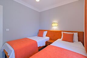 Gold Lion Apart Hotel