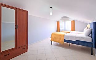 Gold Lion Apart Hotel