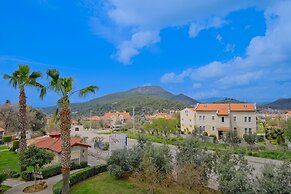 Gold Lion Apart Hotel